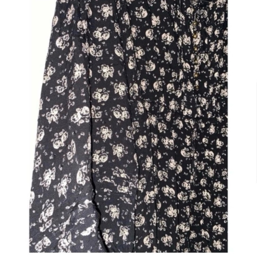 TORRID Black Floral Long Sleeve Midi Dress - Picture 5 of 7